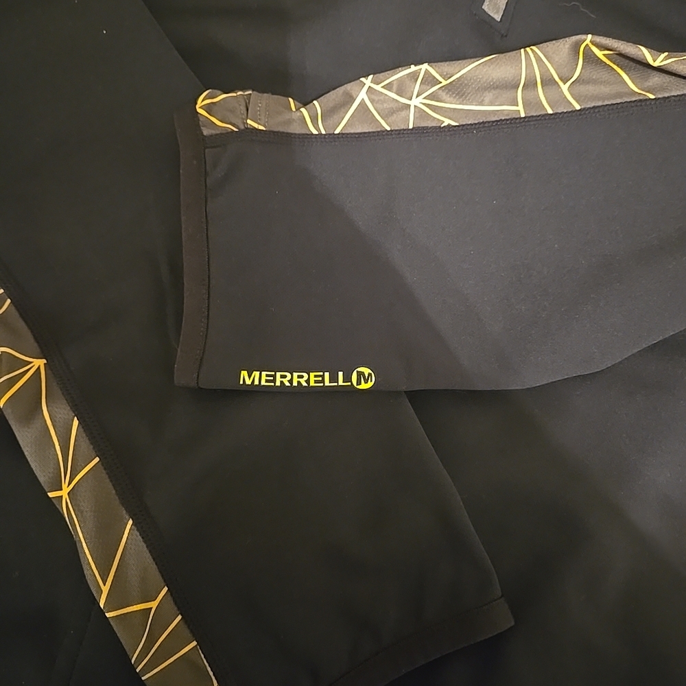 Merrell Black Pullover - Picture 4 of 5